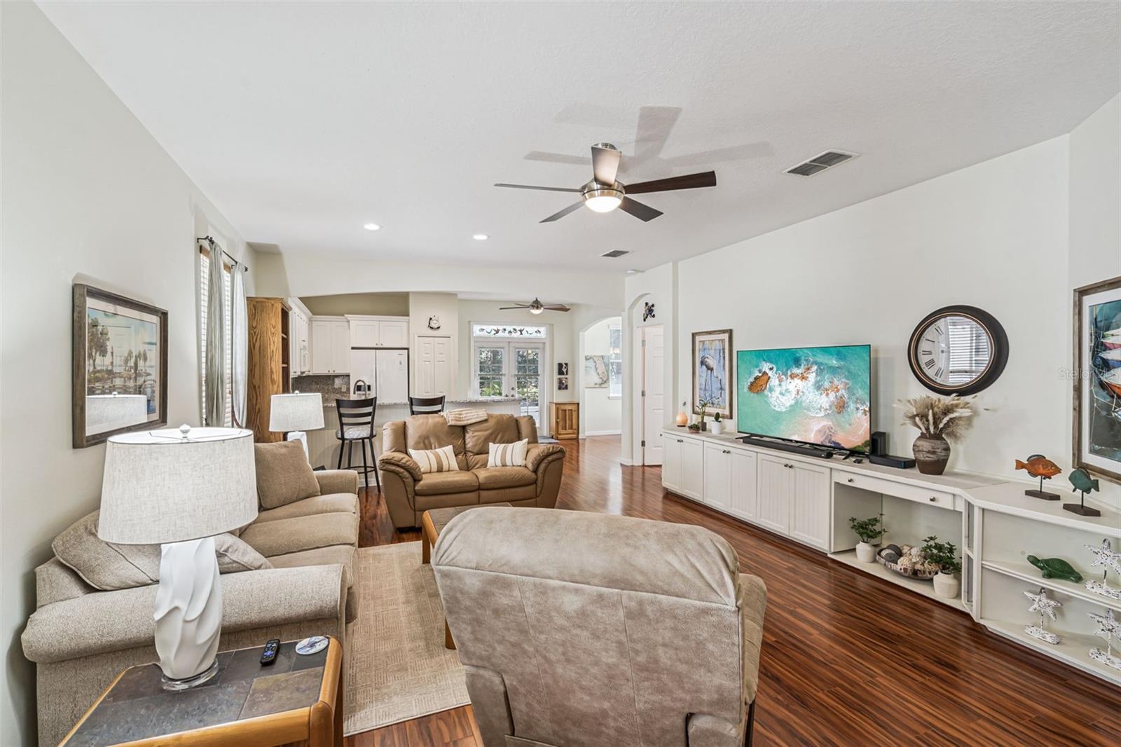 Image 8 of 52 For 8002 Arcadian Court