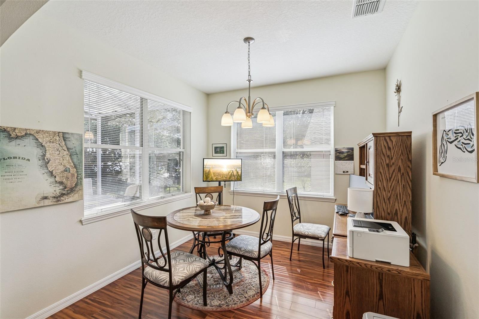 Image 9 of 52 For 8002 Arcadian Court