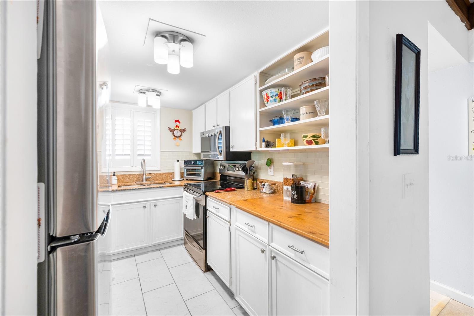 Image 12 of 48 For 104 Fairway Drive 101b