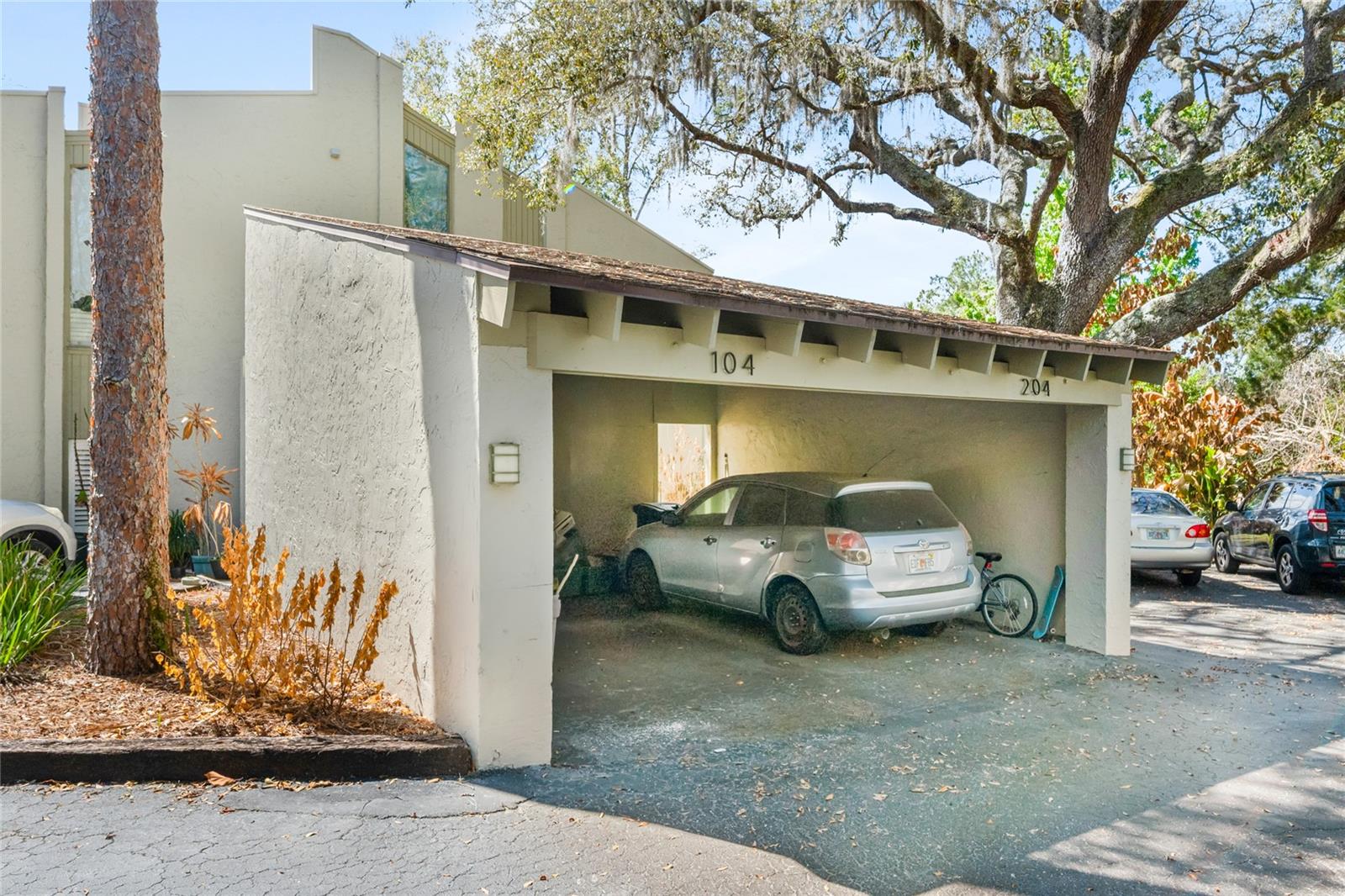 Image 24 of 48 For 104 Fairway Drive 101b