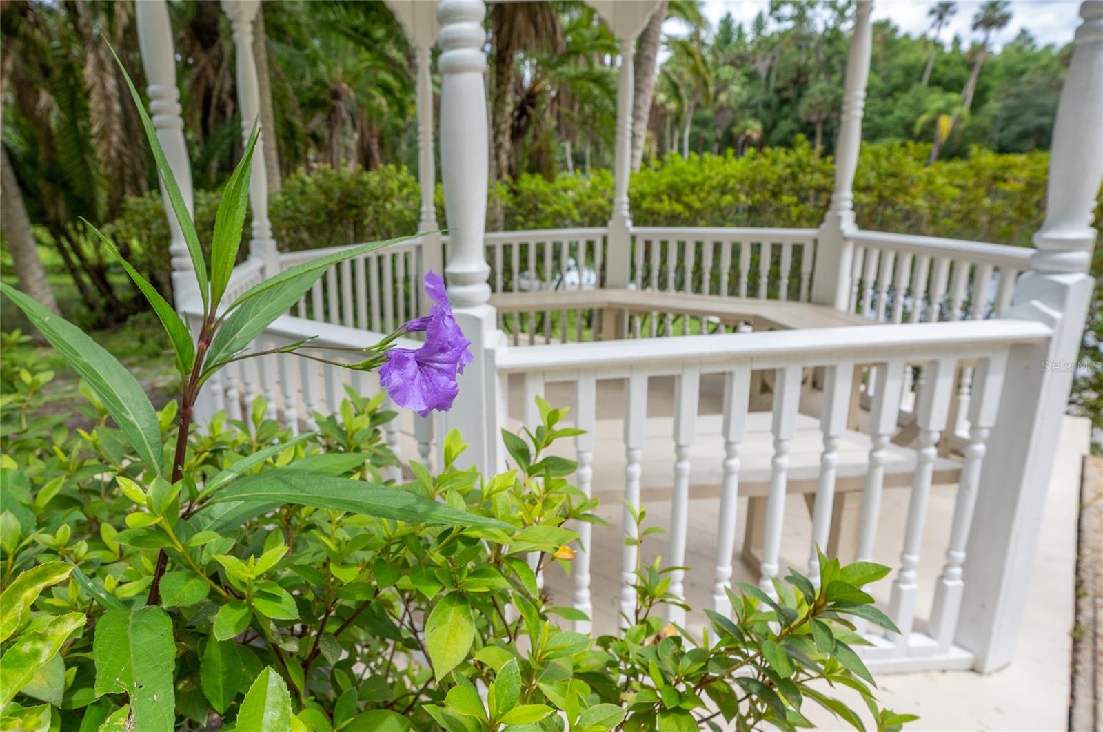 Image 42 of 48 For 104 Fairway Drive 101b