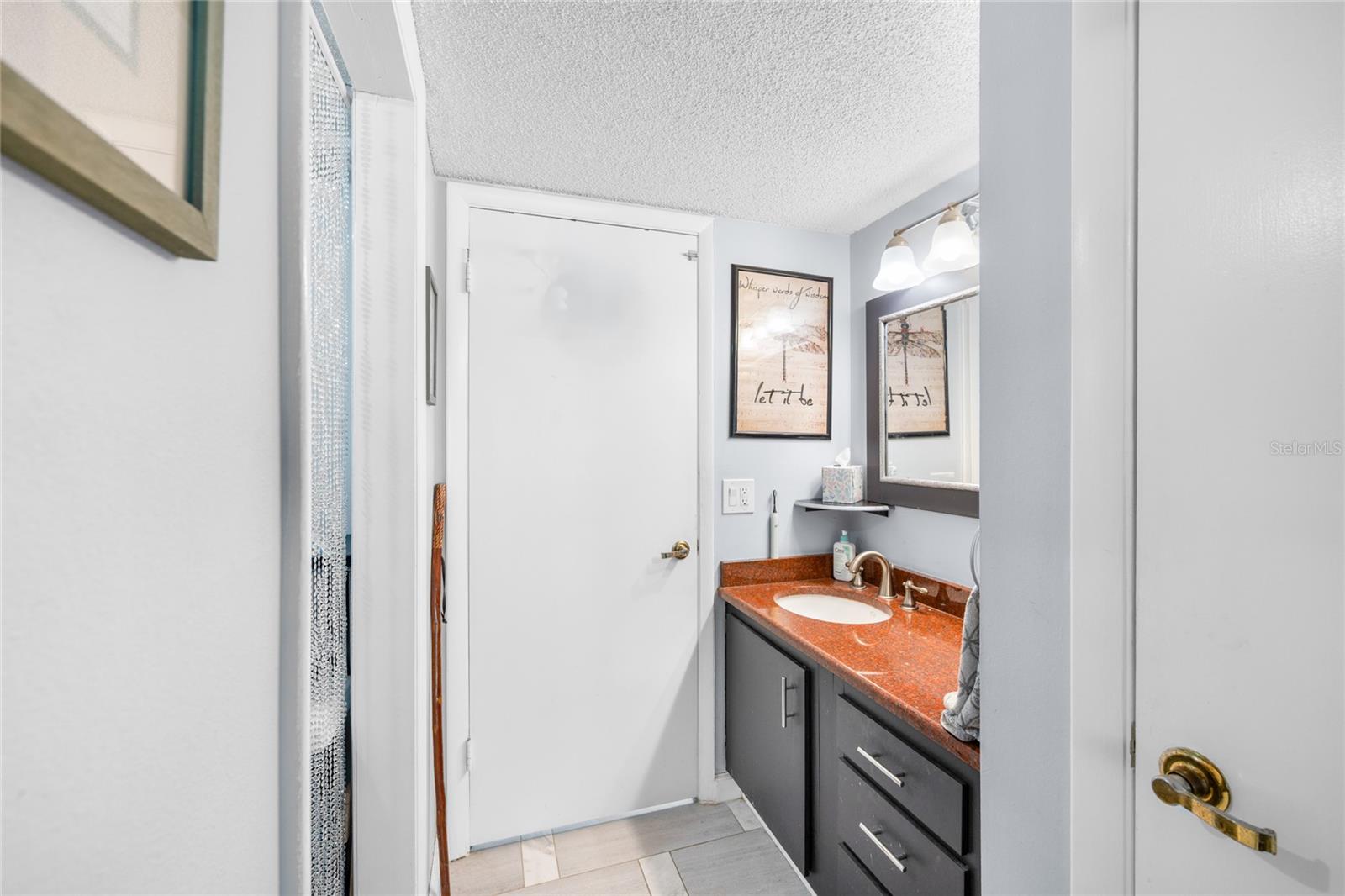 Image 7 of 48 For 104 Fairway Drive 101b