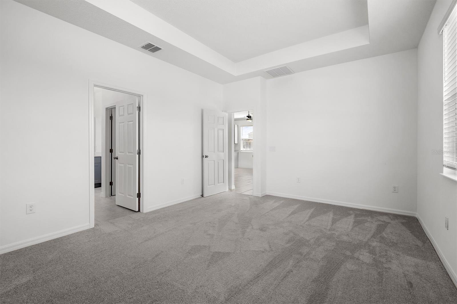 Image 17 of 45 For 3036 Suraj Circle