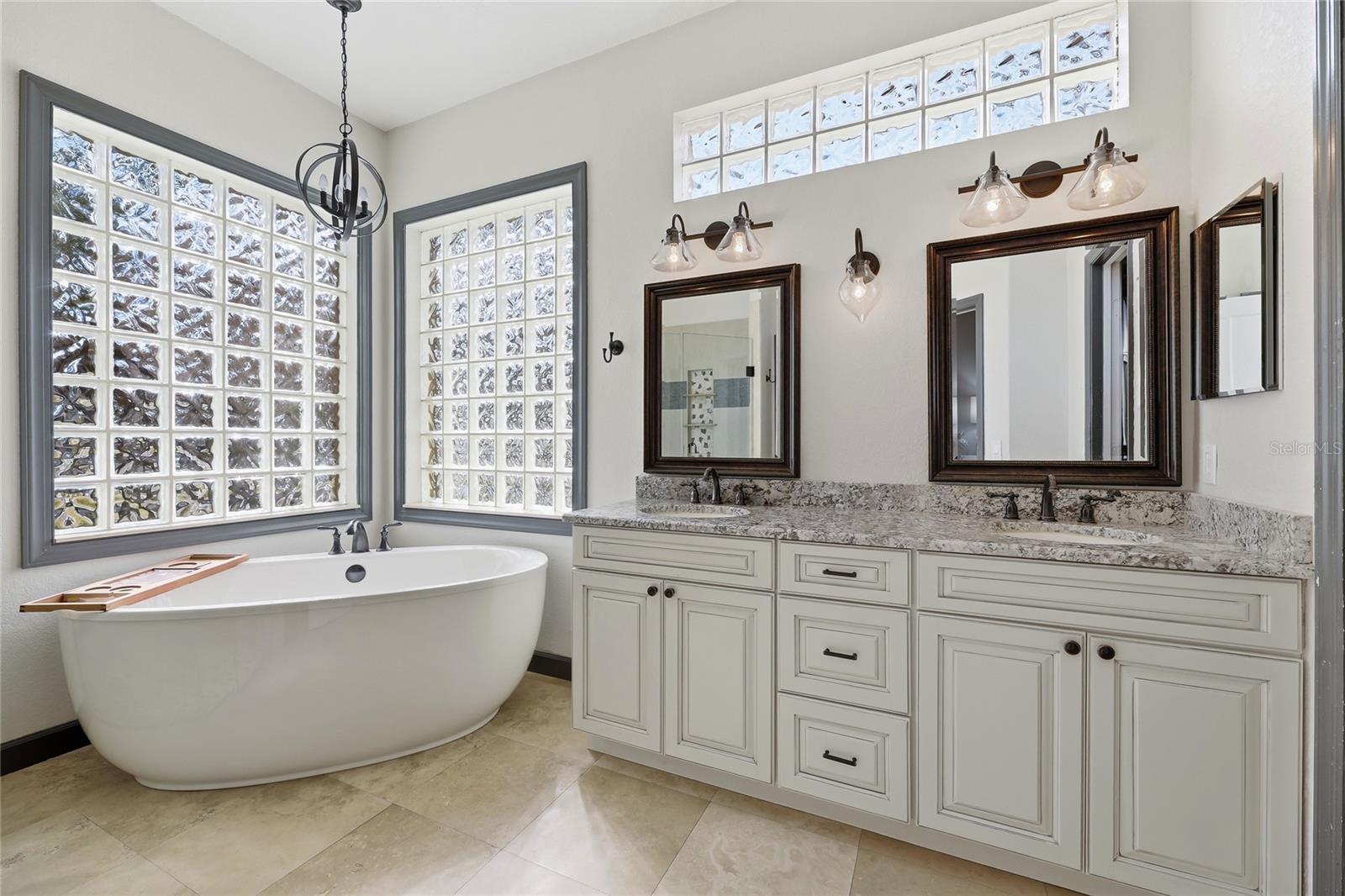 Image 26 of 53 For 4762 Longbow Drive