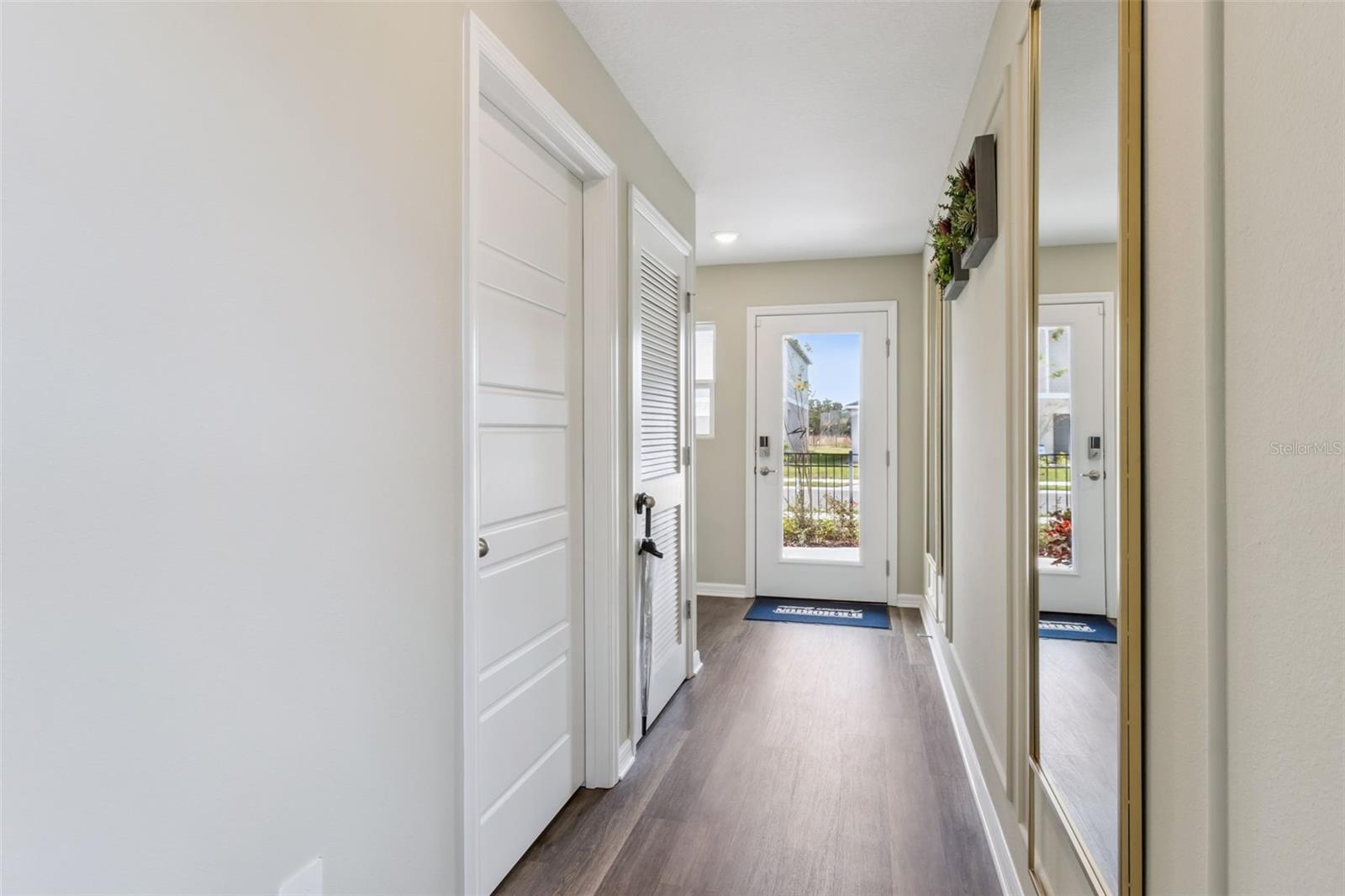 Image 2 of 31 For 1255 Cumberland Trail Drive