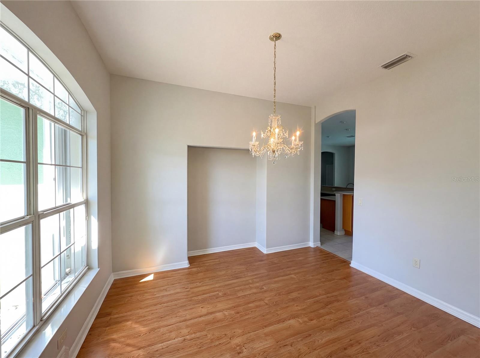 Image 15 of 36 For 1877 Thesy Drive