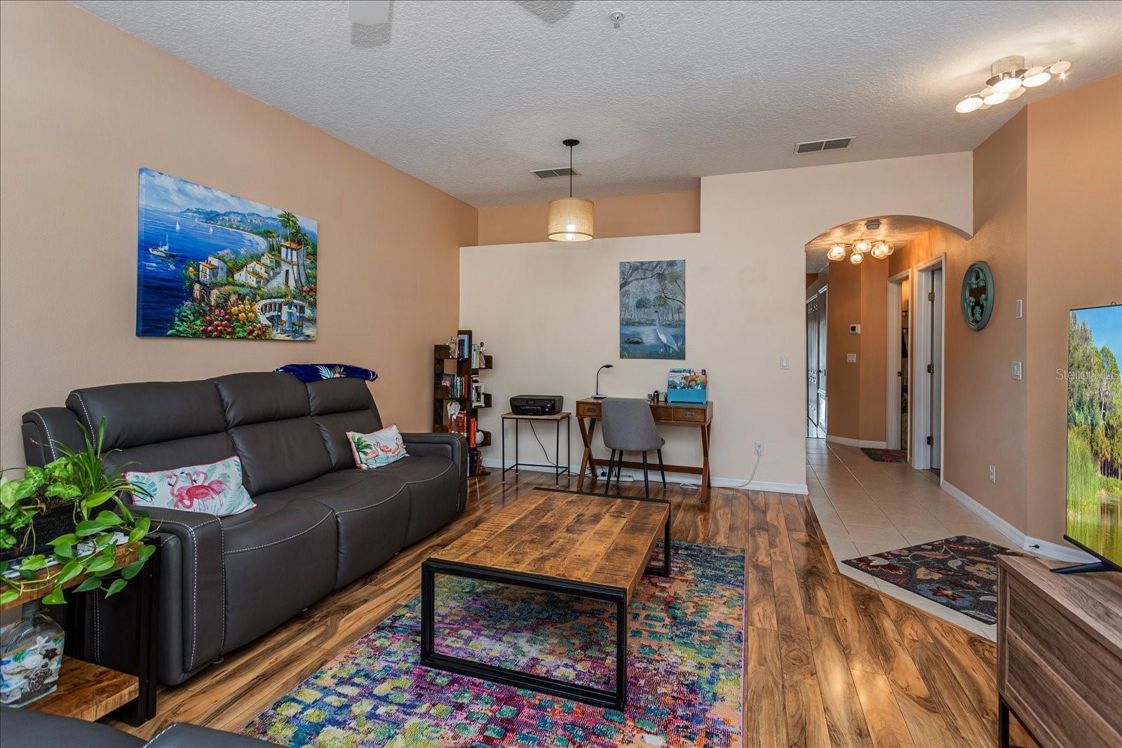 Image 8 of 23 For 960 Mooring Avenue 103