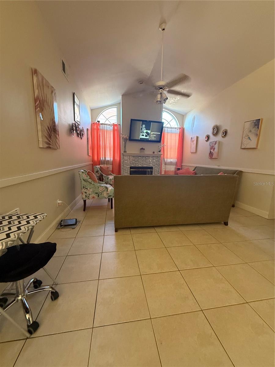 Image 10 of 14 For 4709 Spaniel Street