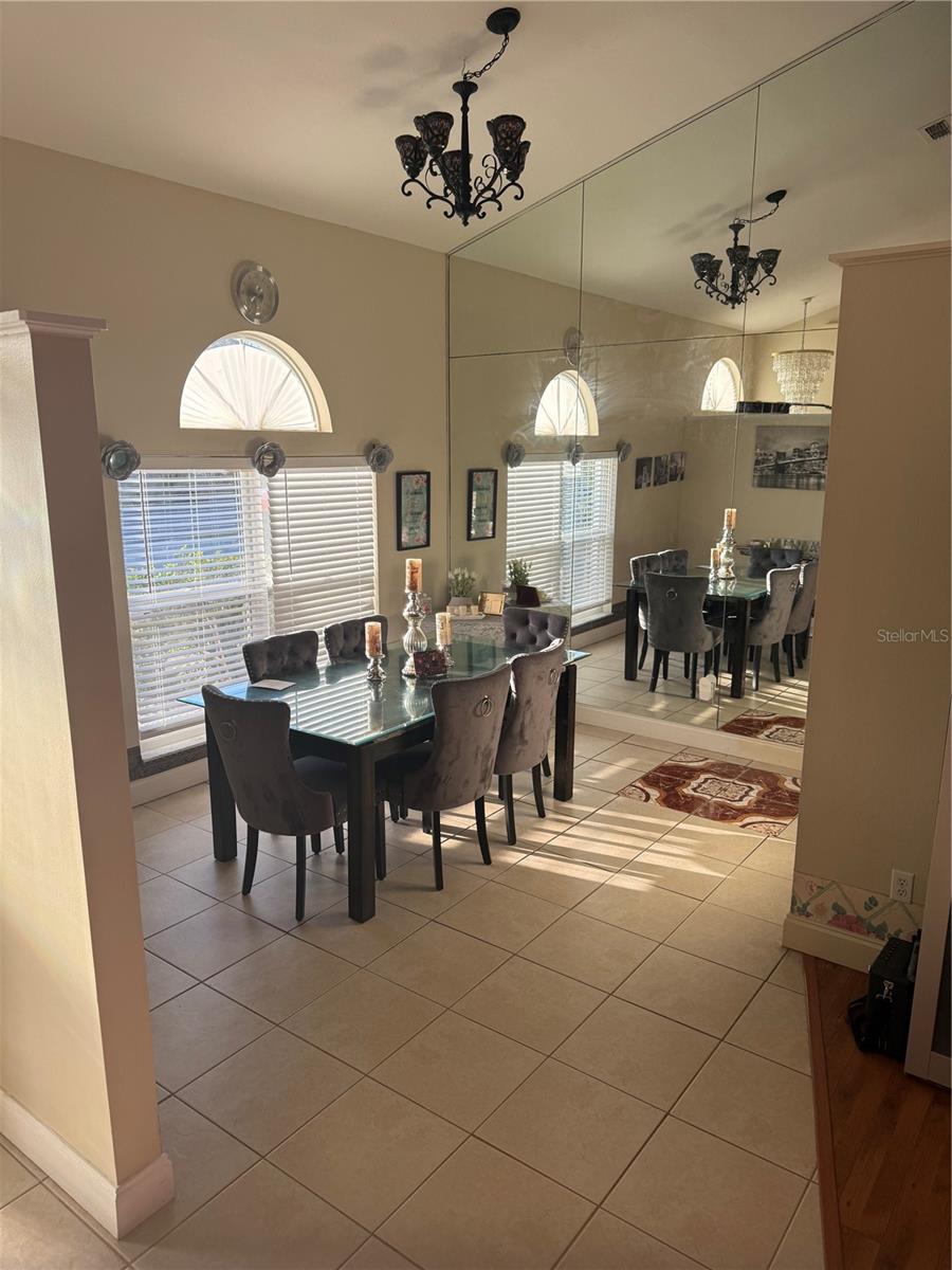 Image 6 of 14 For 4709 Spaniel Street