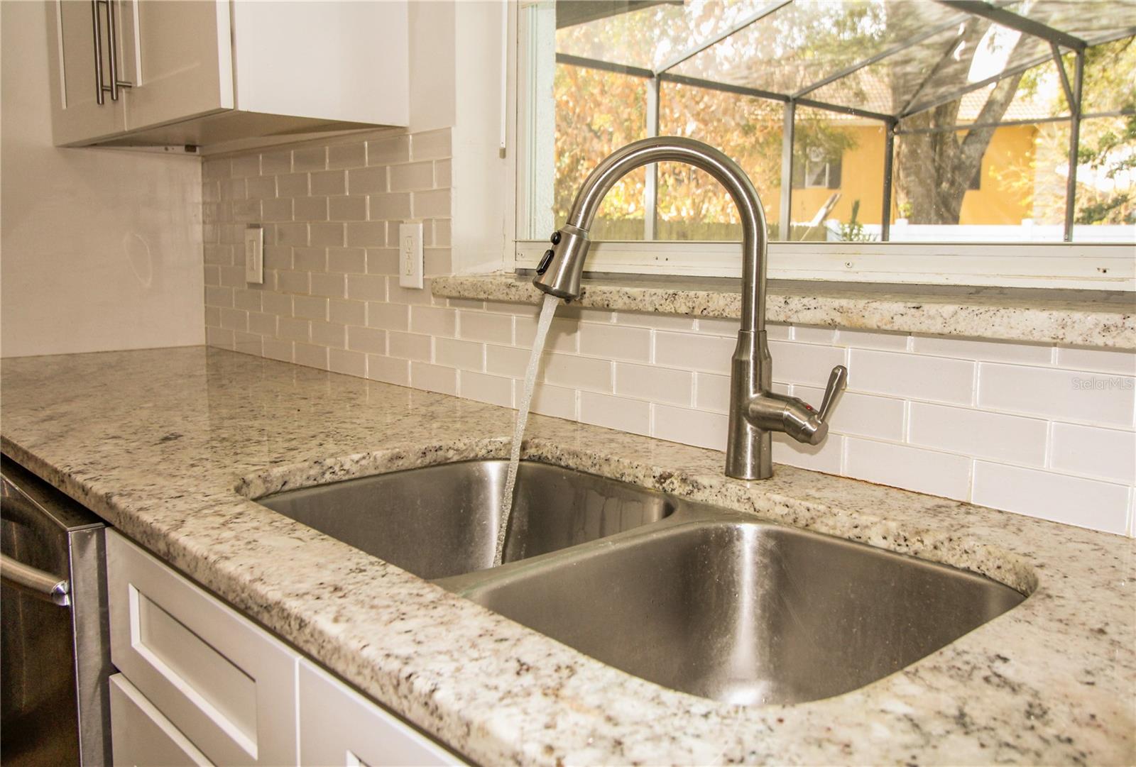 Image 10 of 23 For 1529 Glastonberry Road