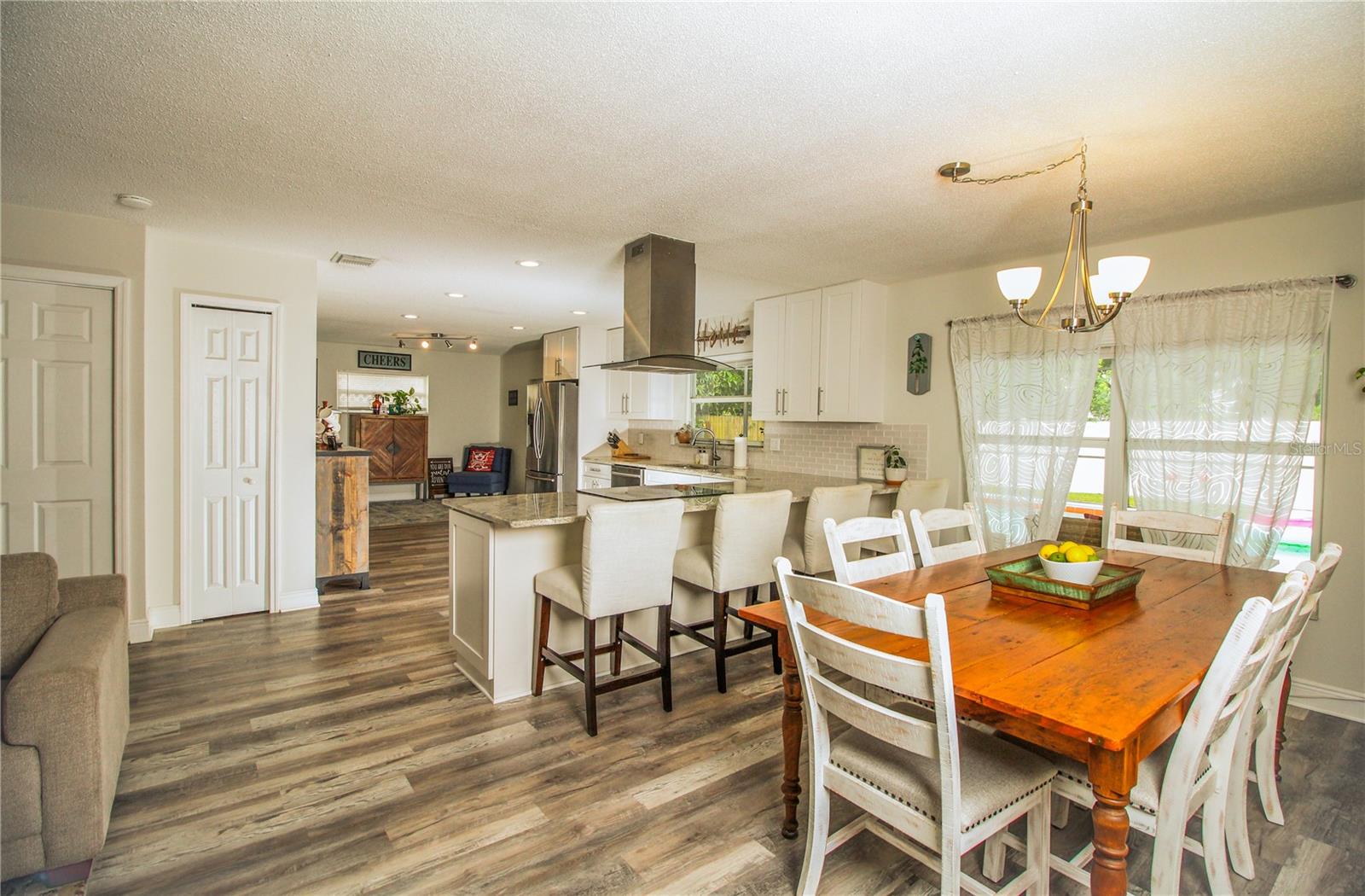 Image 11 of 23 For 1529 Glastonberry Road