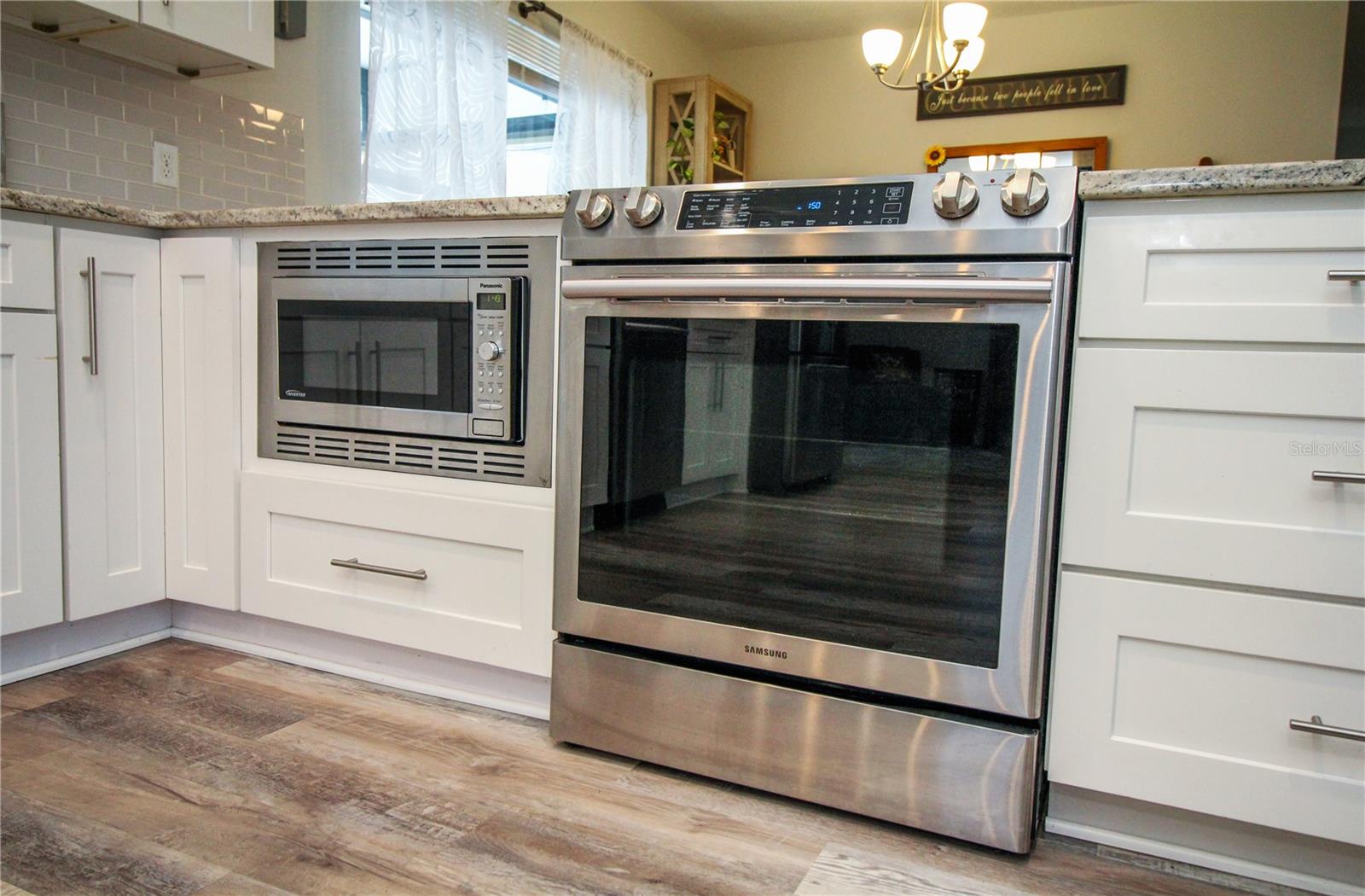 Image 8 of 23 For 1529 Glastonberry Road