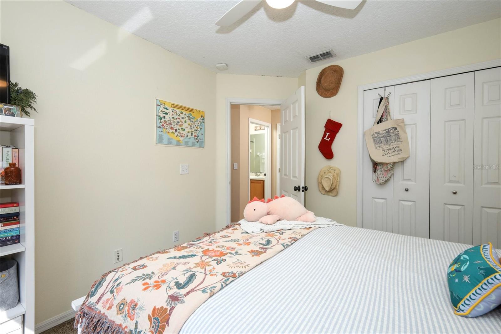 Image 20 of 32 For 15327 Torpoint Road