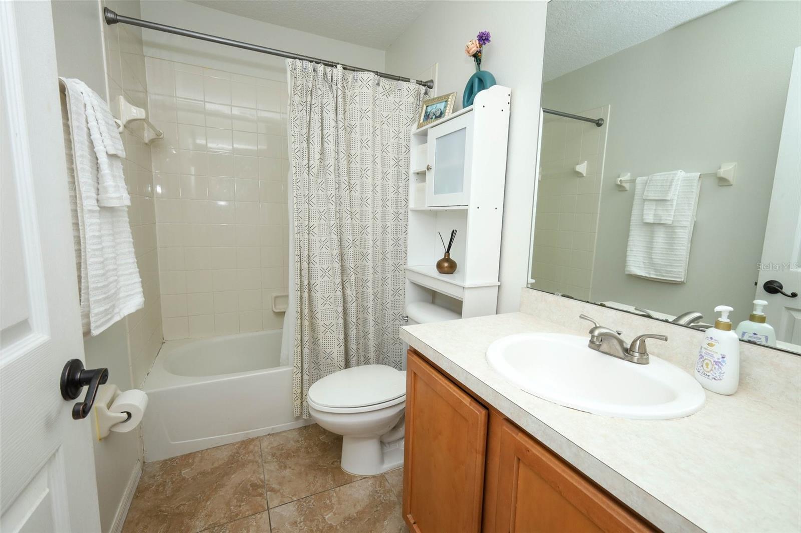 Image 21 of 32 For 15327 Torpoint Road