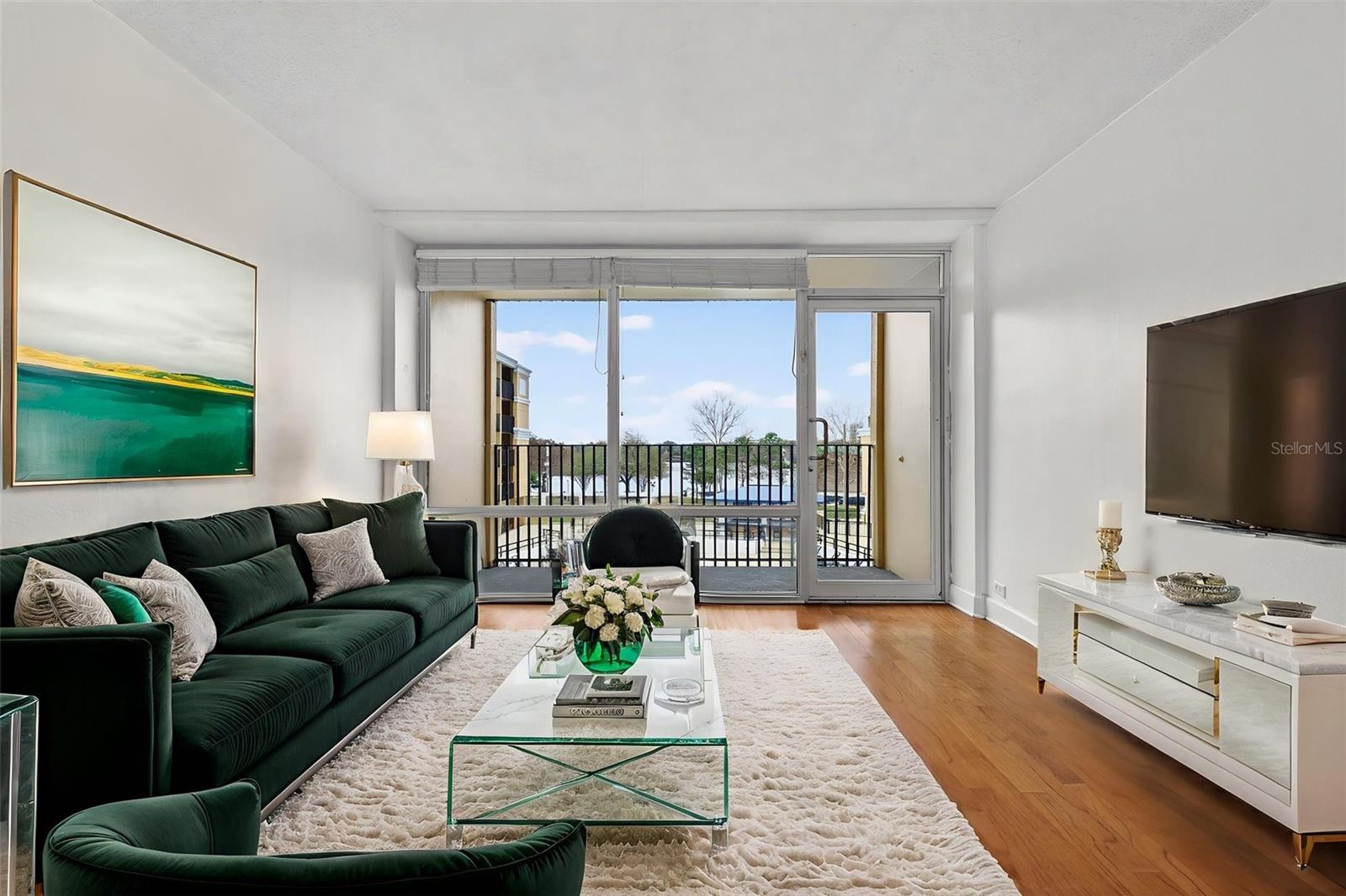 Image 2 of 61 For 151 Washington Street 408