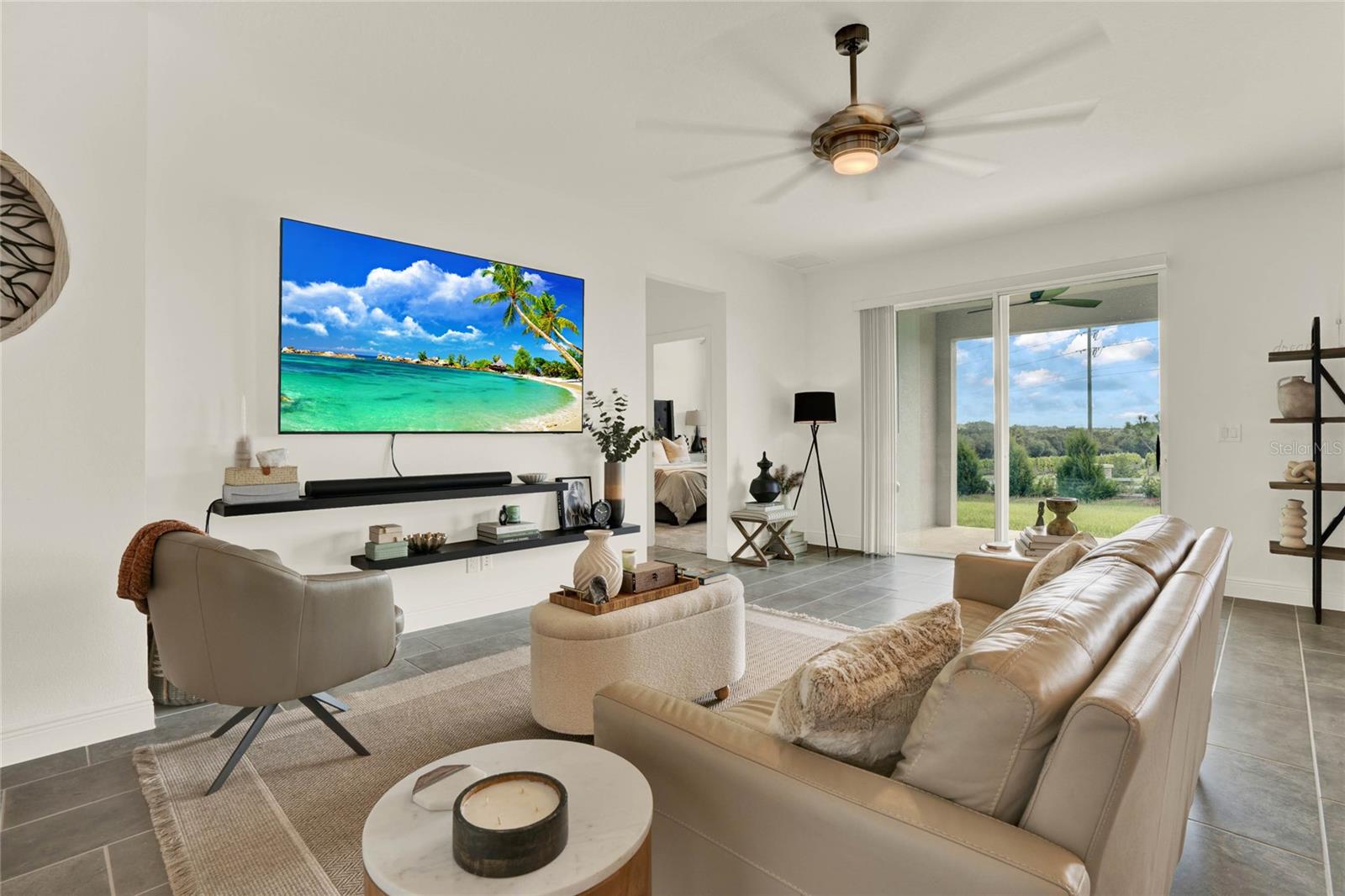 Image 13 of 39 For 7193 Dilly Lake Avenue