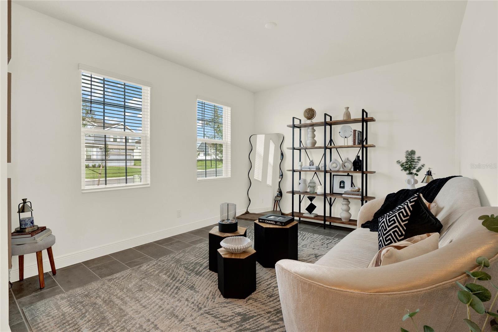 Image 5 of 39 For 7193 Dilly Lake Avenue