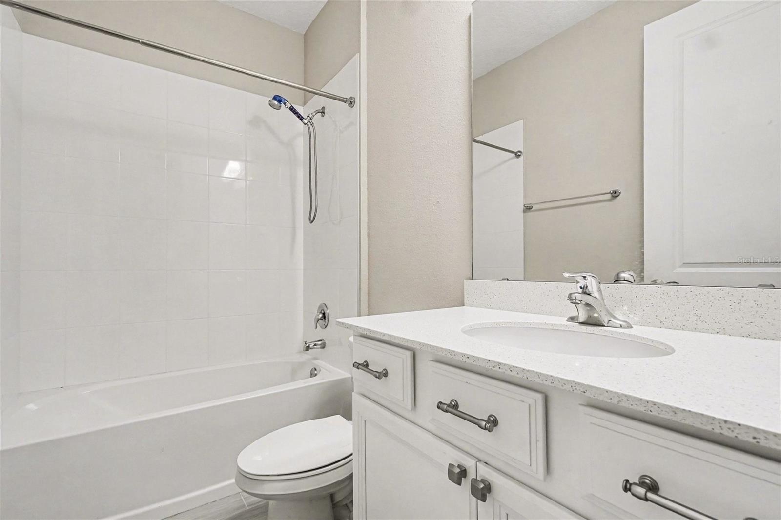 Image 14 of 37 For 602 Napoli Way