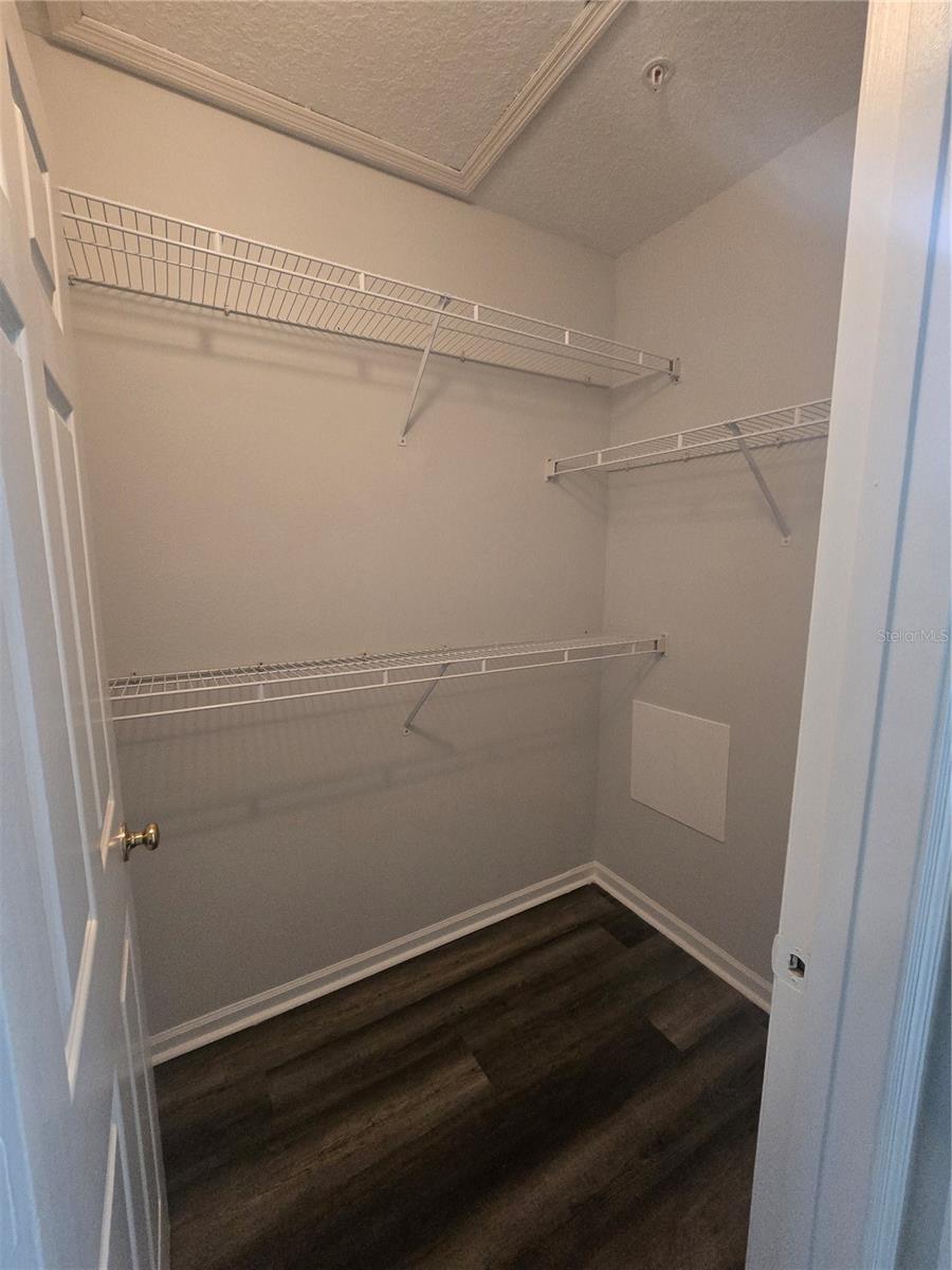 Image 11 of 16 For 4316 Kirkman Road 1608