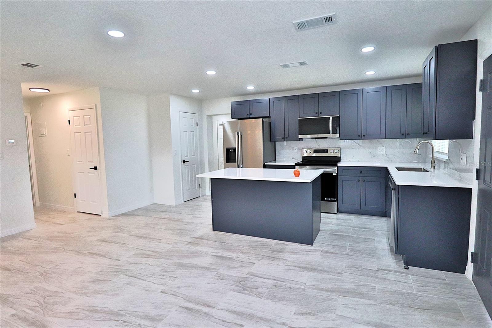 Image 17 of 25 For 5524 Gaymar Drive