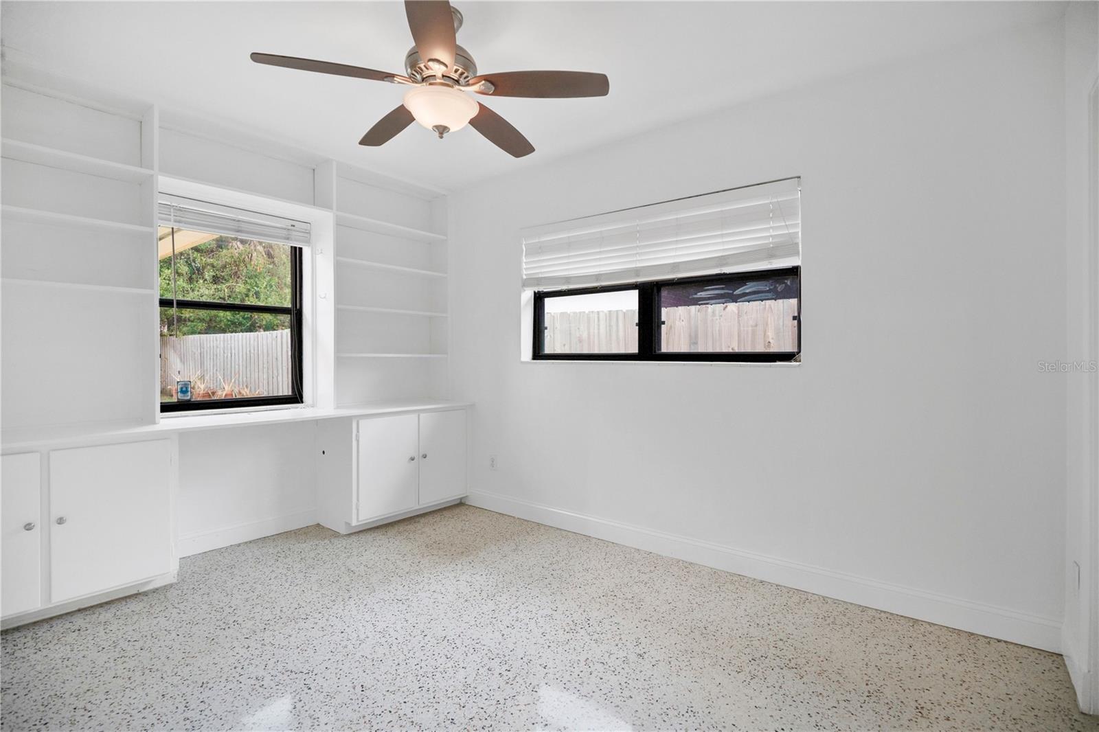 Image 18 of 33 For 3709 Mockingbird Lane