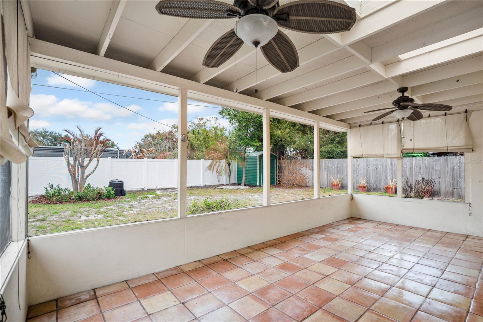 Image 23 of 33 For 3709 Mockingbird Lane