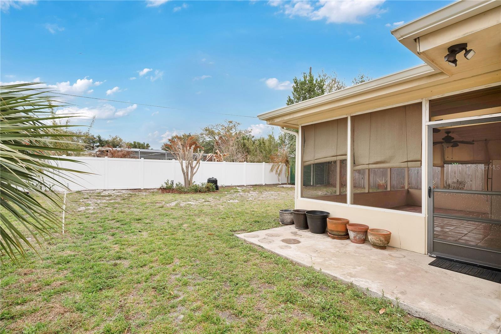 Image 27 of 33 For 3709 Mockingbird Lane