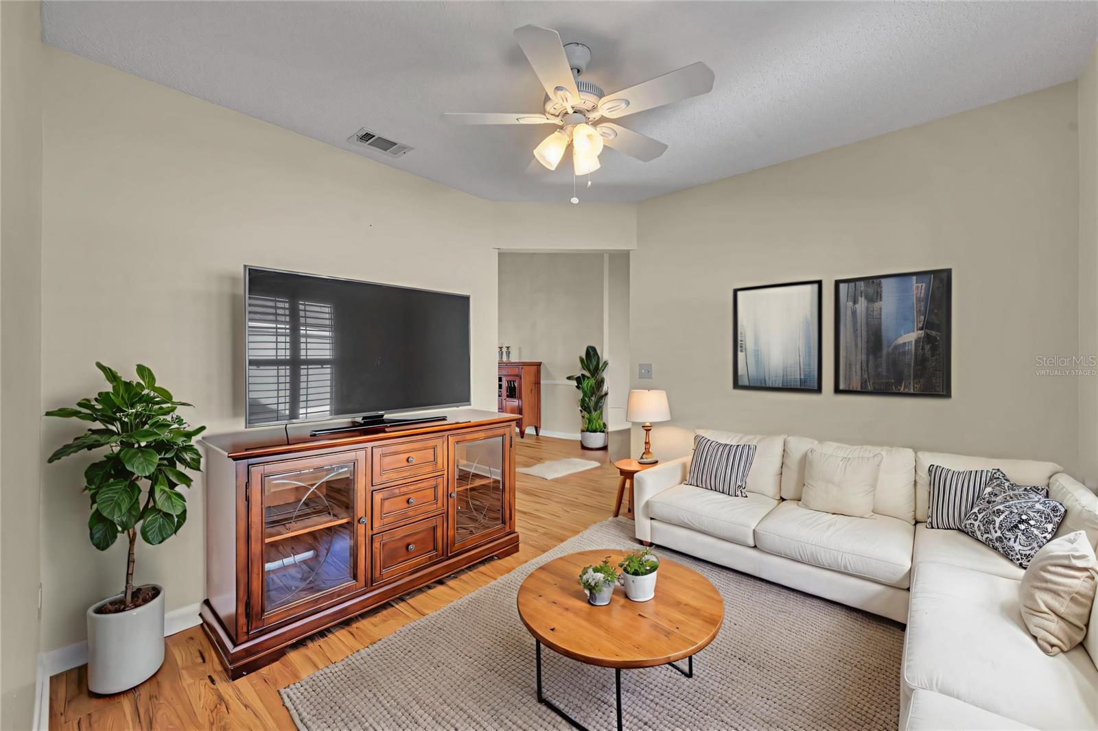 Image 11 of 36 For 1003 Troon Trace