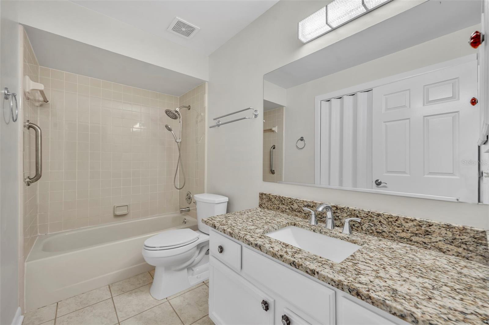 Image 25 of 36 For 1003 Troon Trace