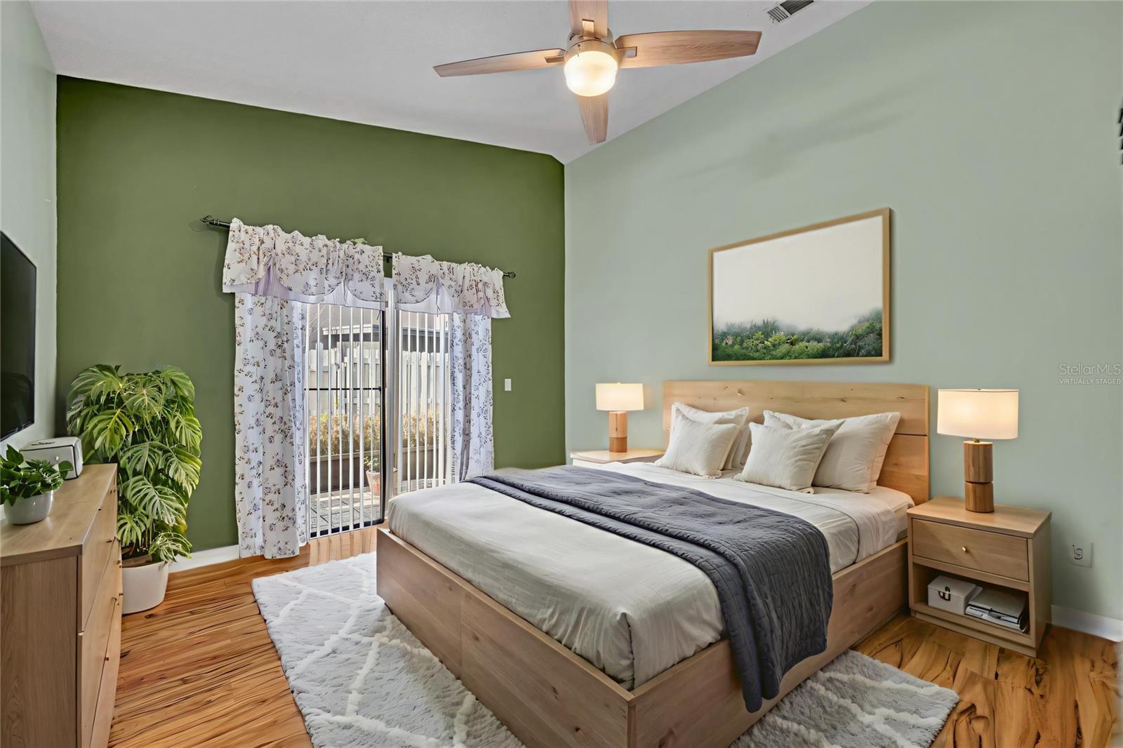 Image 26 of 36 For 1003 Troon Trace