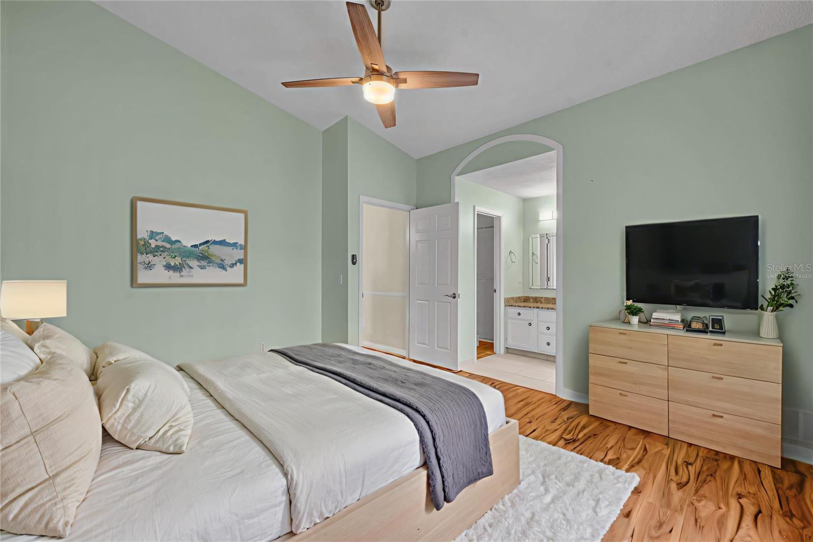 Image 28 of 36 For 1003 Troon Trace