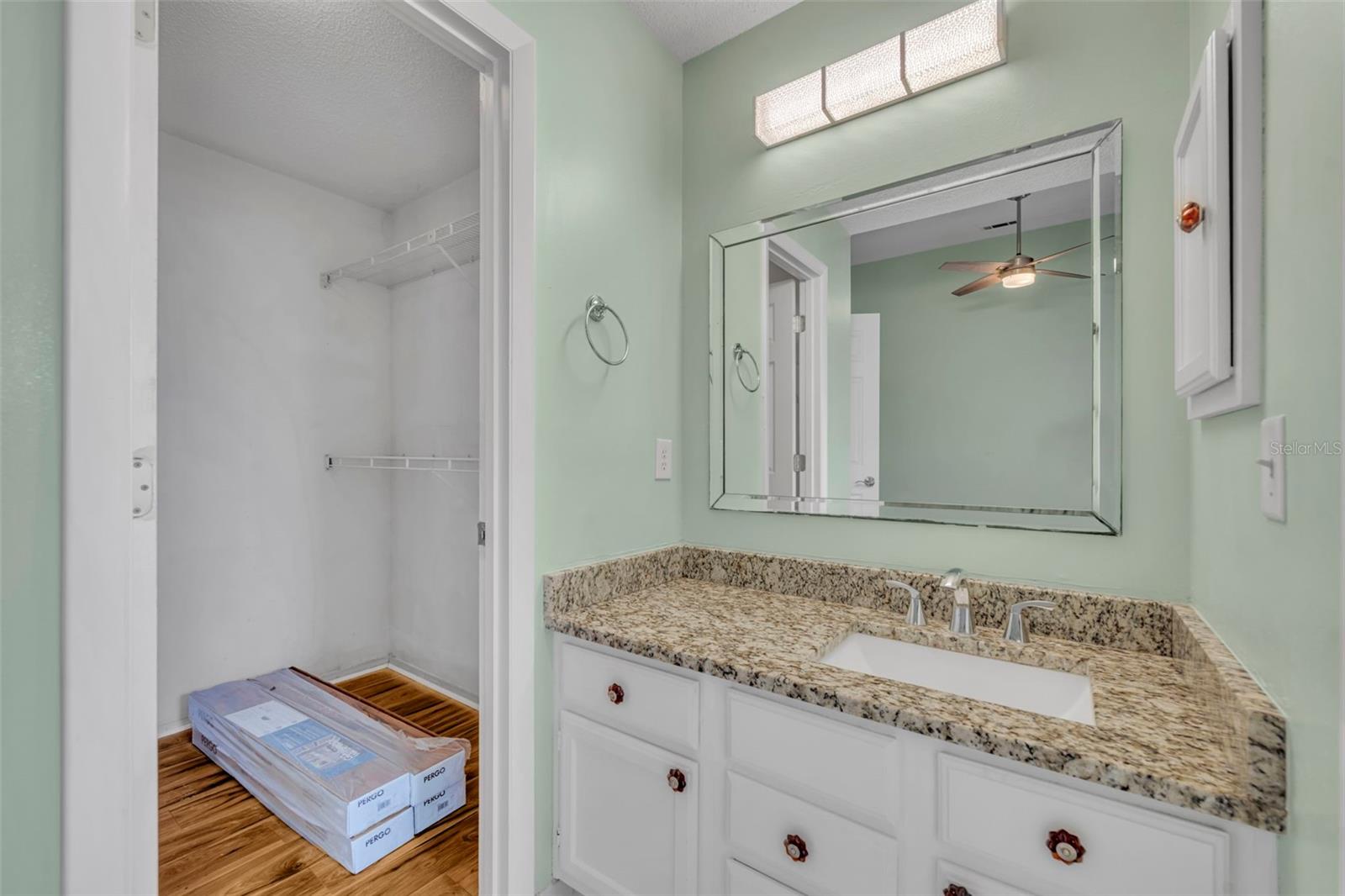 Image 31 of 36 For 1003 Troon Trace