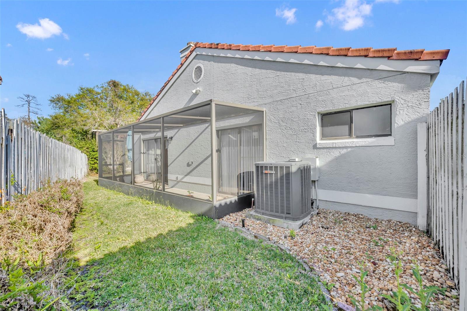 Image 34 of 36 For 1003 Troon Trace