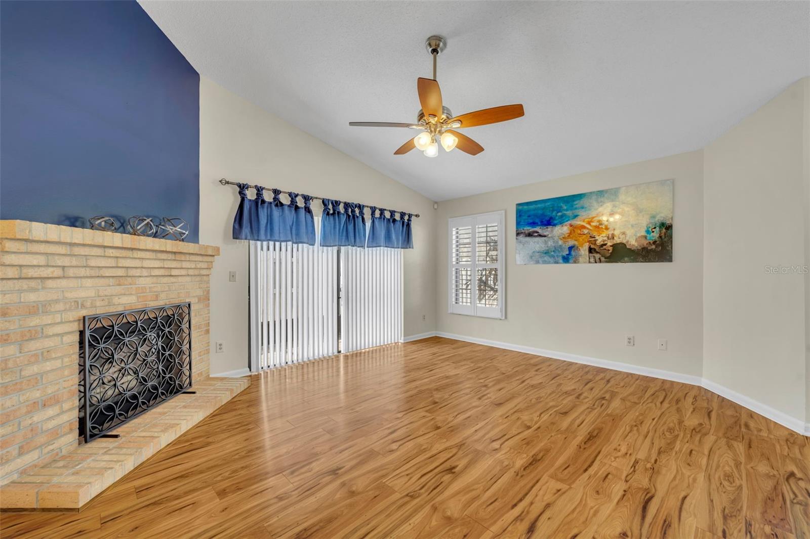 Image 9 of 36 For 1003 Troon Trace