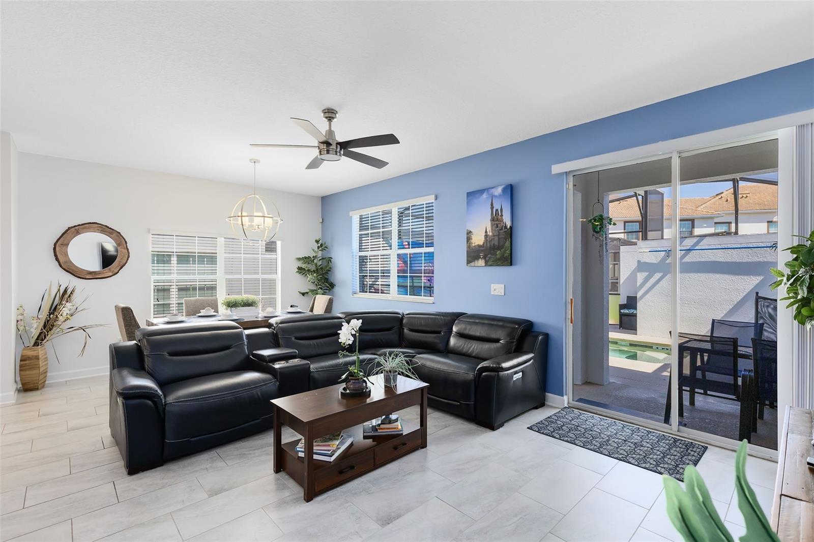 Image 4 of 28 For 1575 Sandbagger Drive