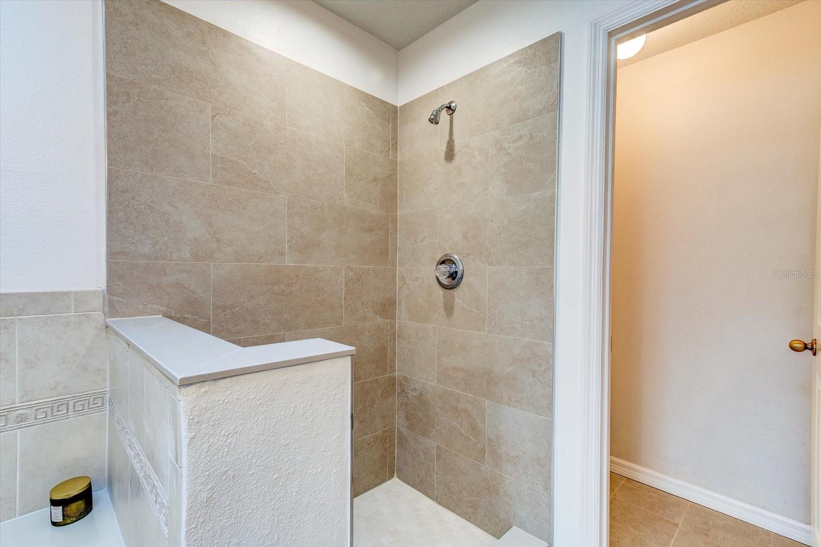 Image 16 of 28 For 3369 Croton Avenue