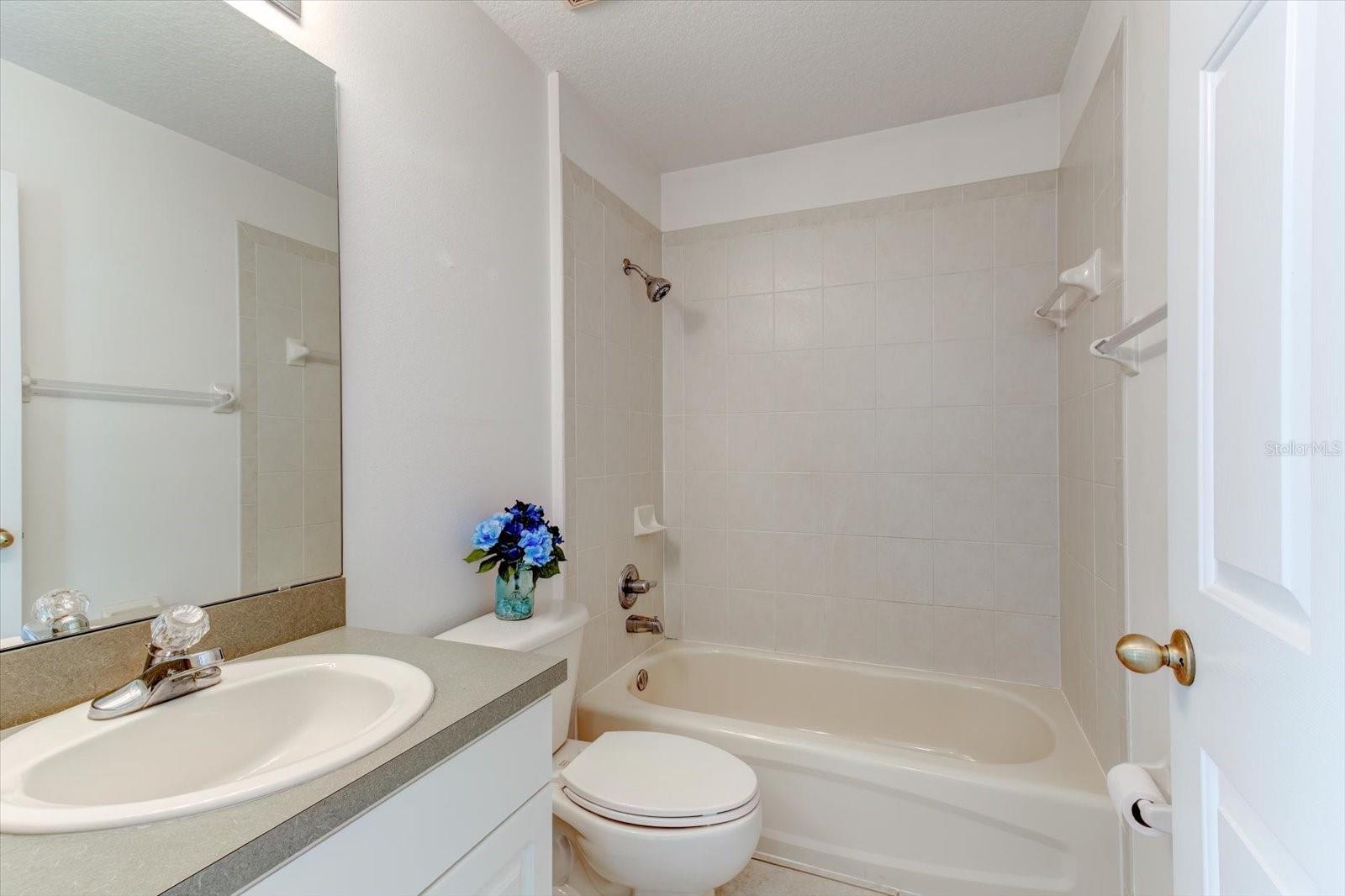 Image 19 of 28 For 3369 Croton Avenue