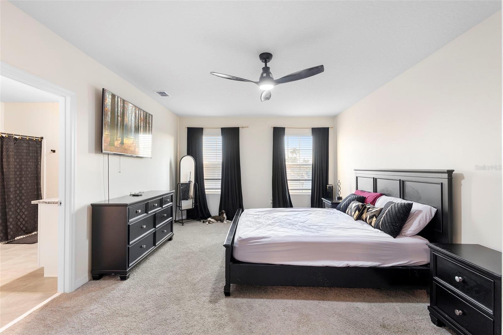 Image 20 of 39 For 821 Amhurst Drive