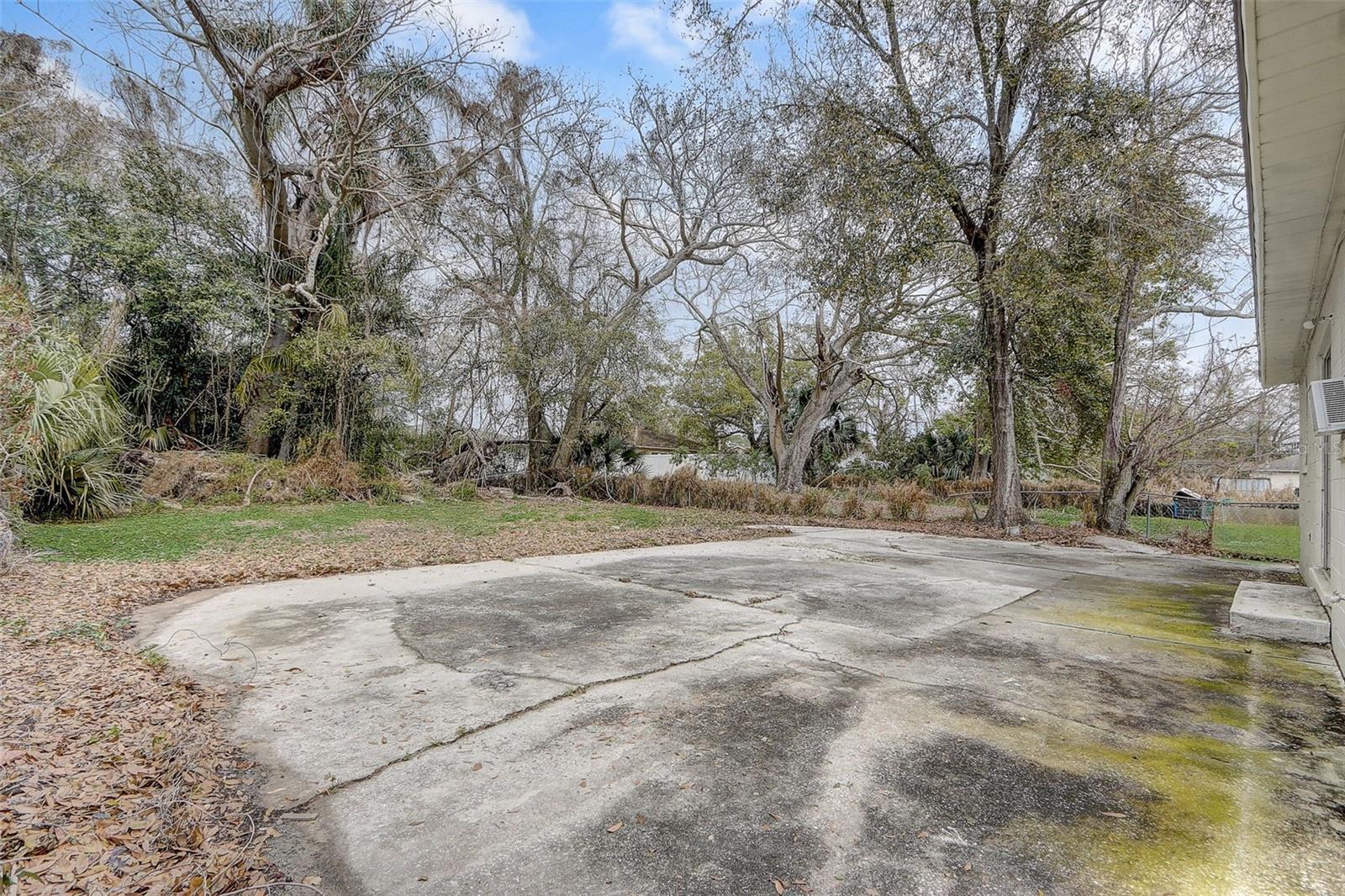 Image 24 of 27 For 4645 Conley Street