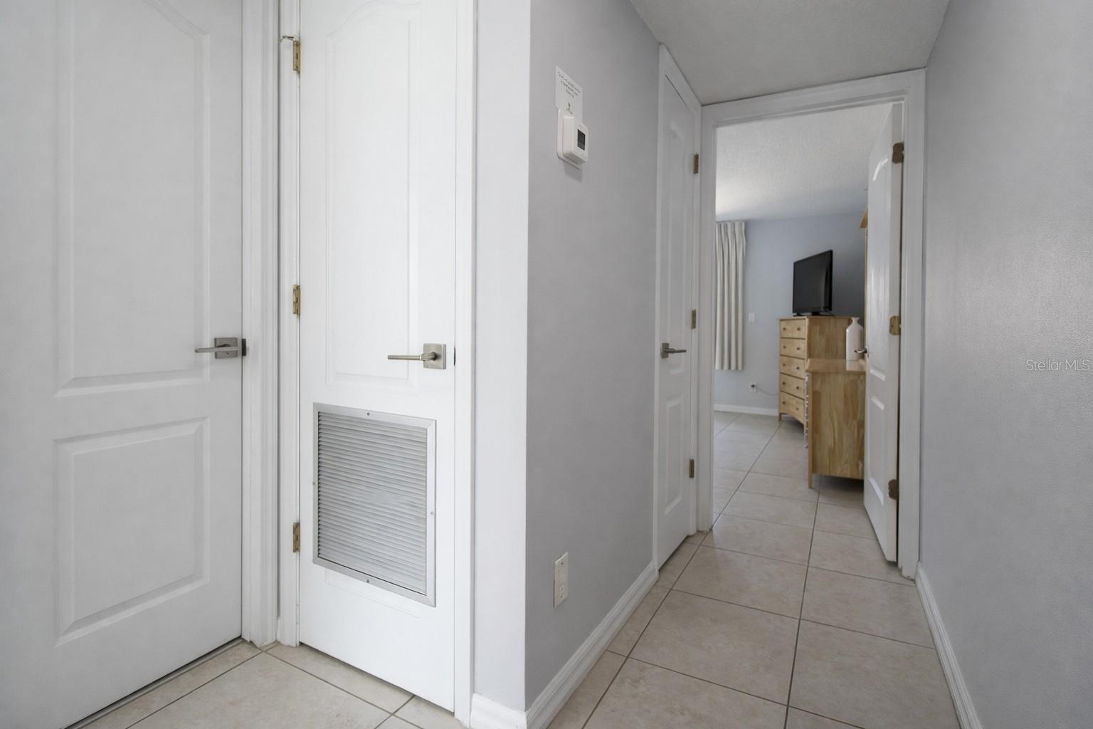 Image 15 of 30 For 5200 Ocean Beach Boulevard 213