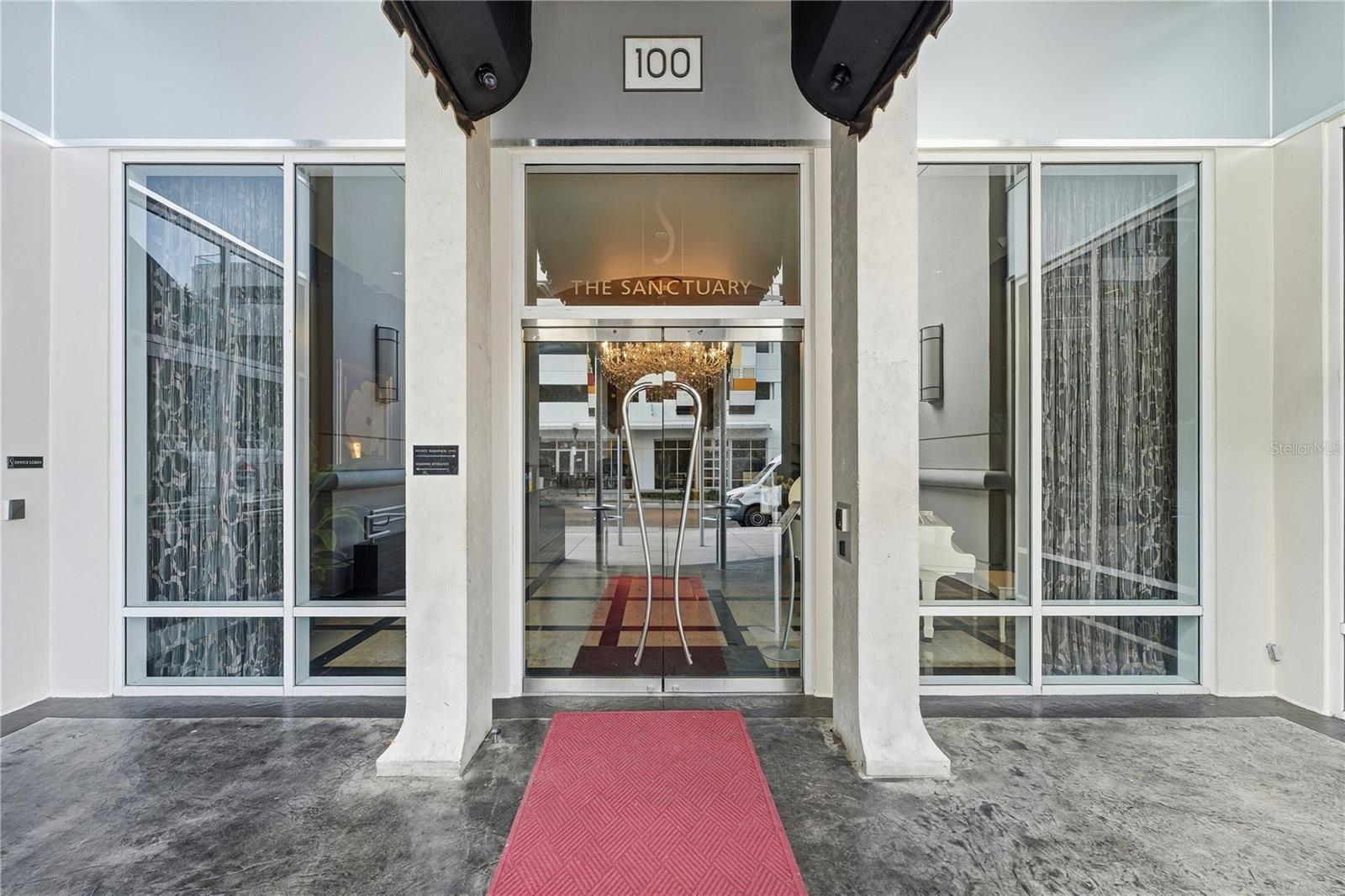 Image 38 of 39 For 100 Eola Drive 1214