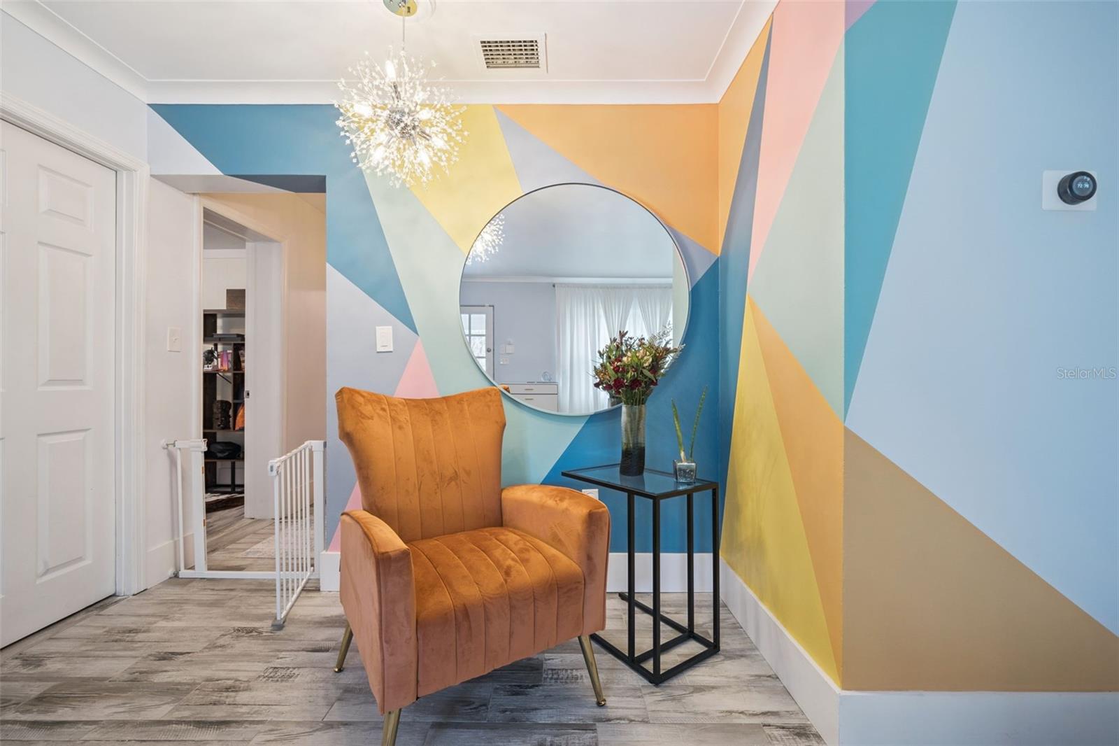 Image 11 of 28 For 212 Glenwood Avenue