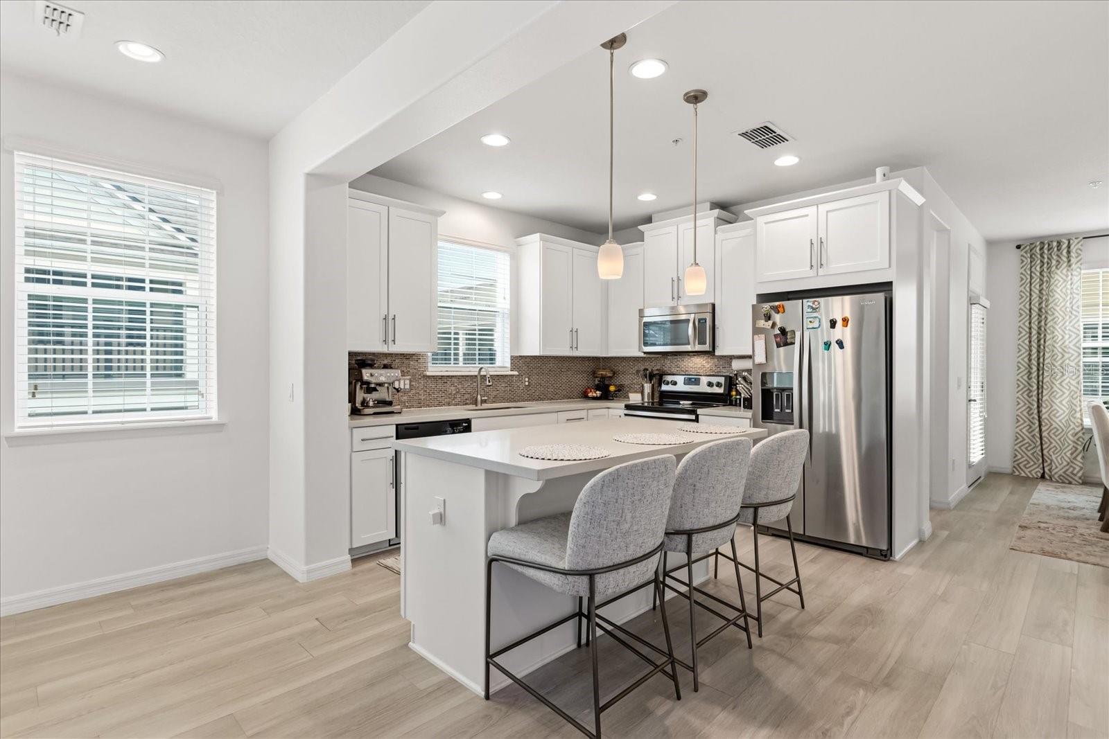 Image 10 of 39 For 608 Jesup Springs Lane