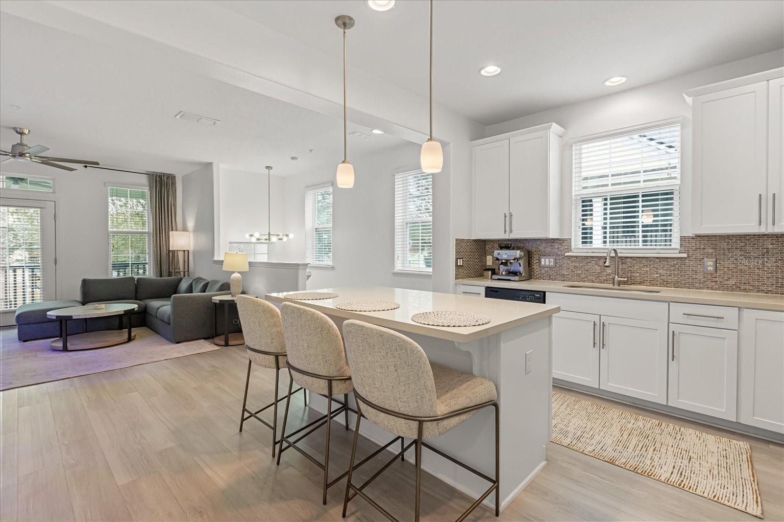 Image 11 of 39 For 608 Jesup Springs Lane