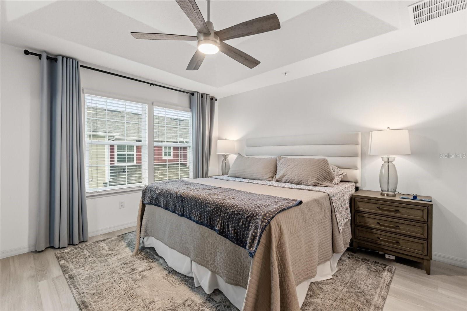 Image 18 of 39 For 608 Jesup Springs Lane