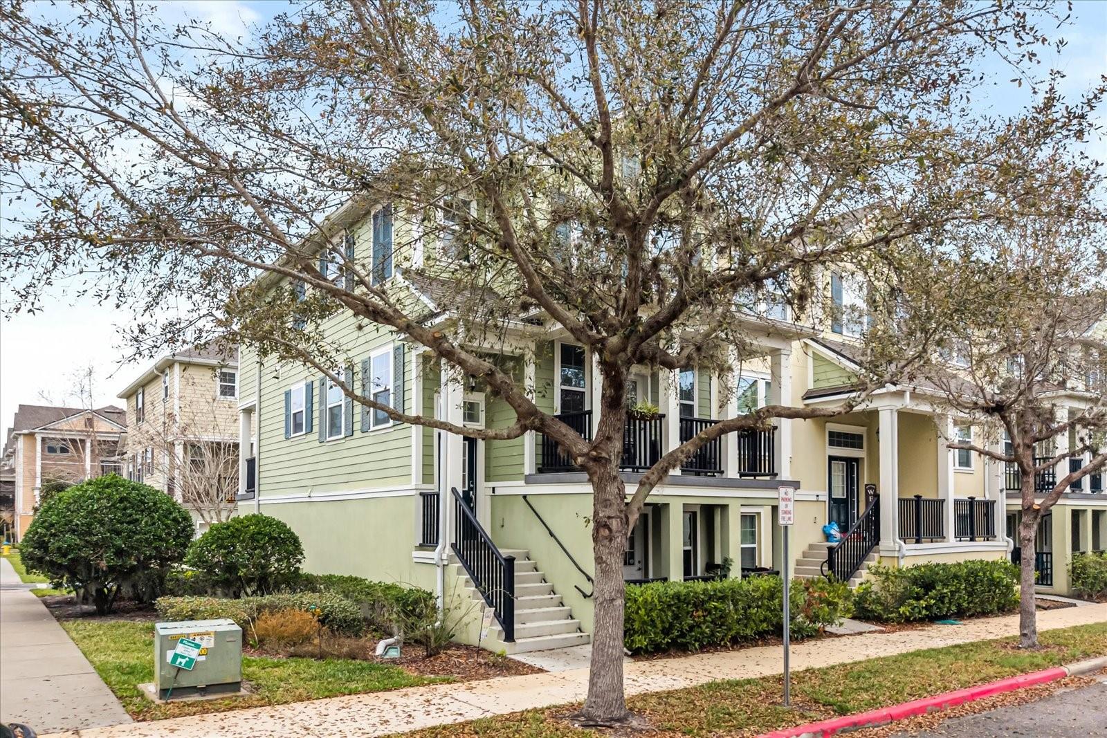 Image 2 of 39 For 608 Jesup Springs Lane