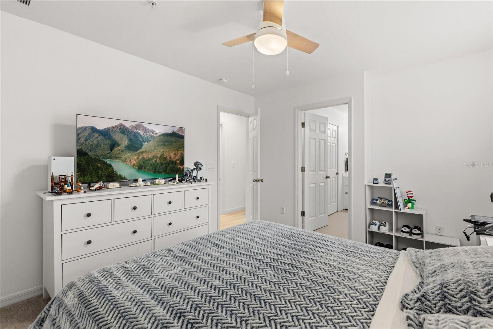 Image 24 of 39 For 608 Jesup Springs Lane