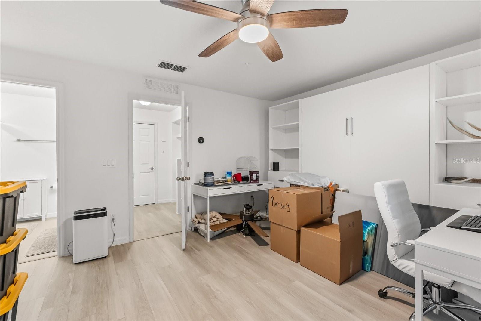 Image 31 of 39 For 608 Jesup Springs Lane