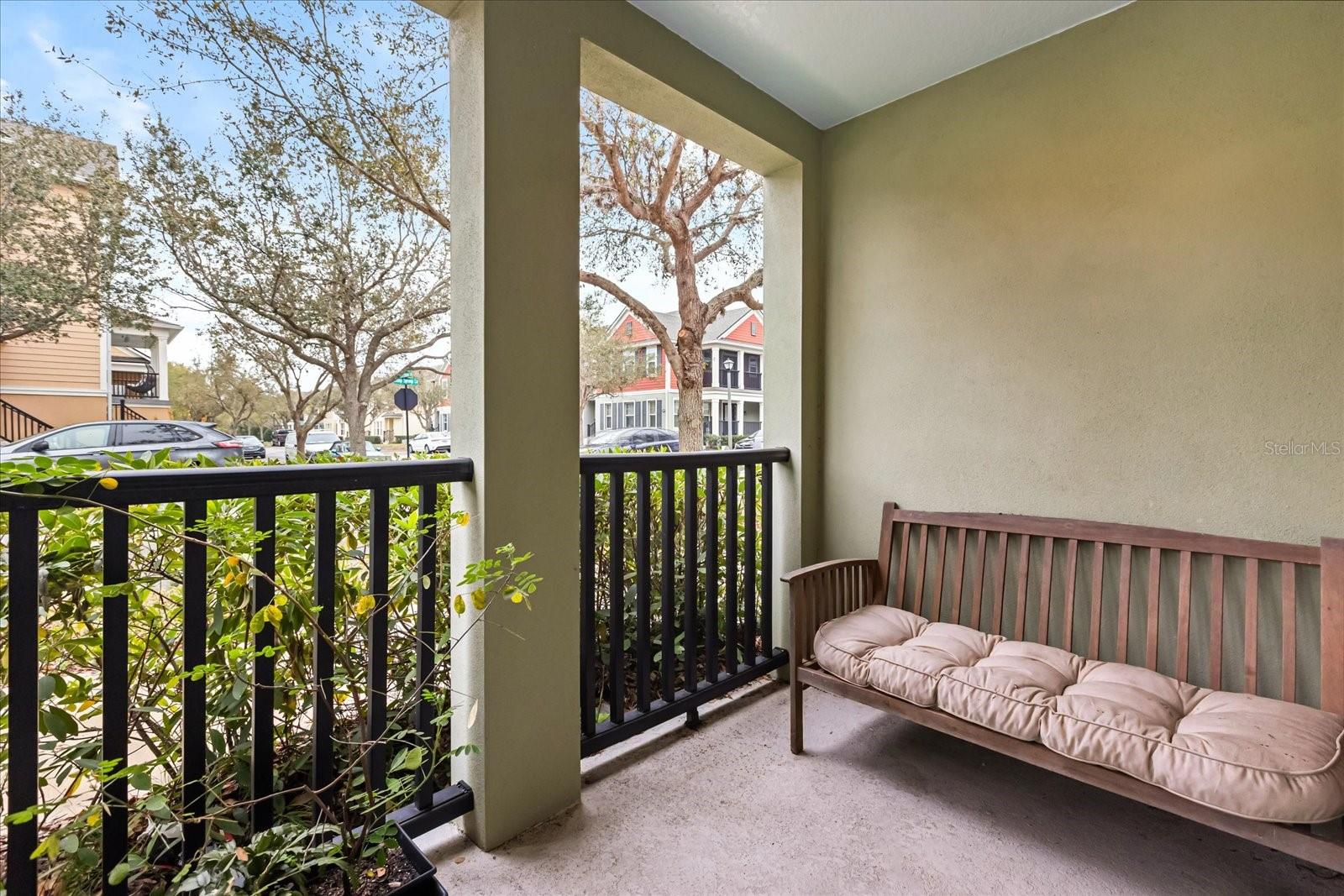 Image 36 of 39 For 608 Jesup Springs Lane