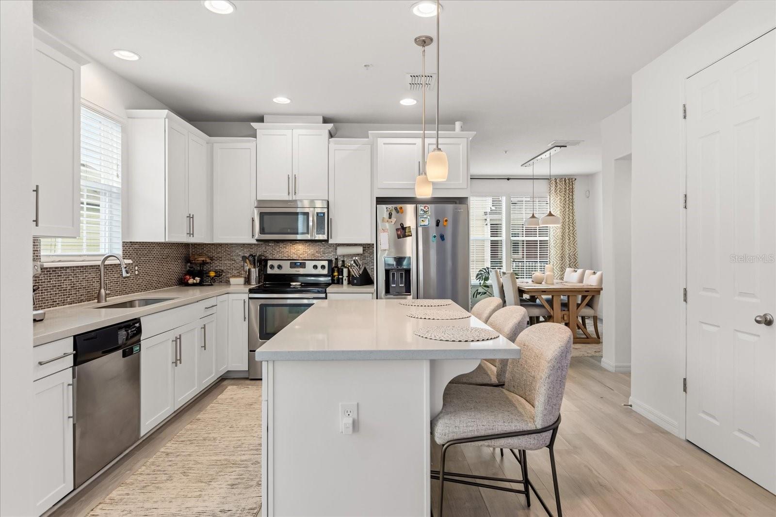 Image 9 of 39 For 608 Jesup Springs Lane